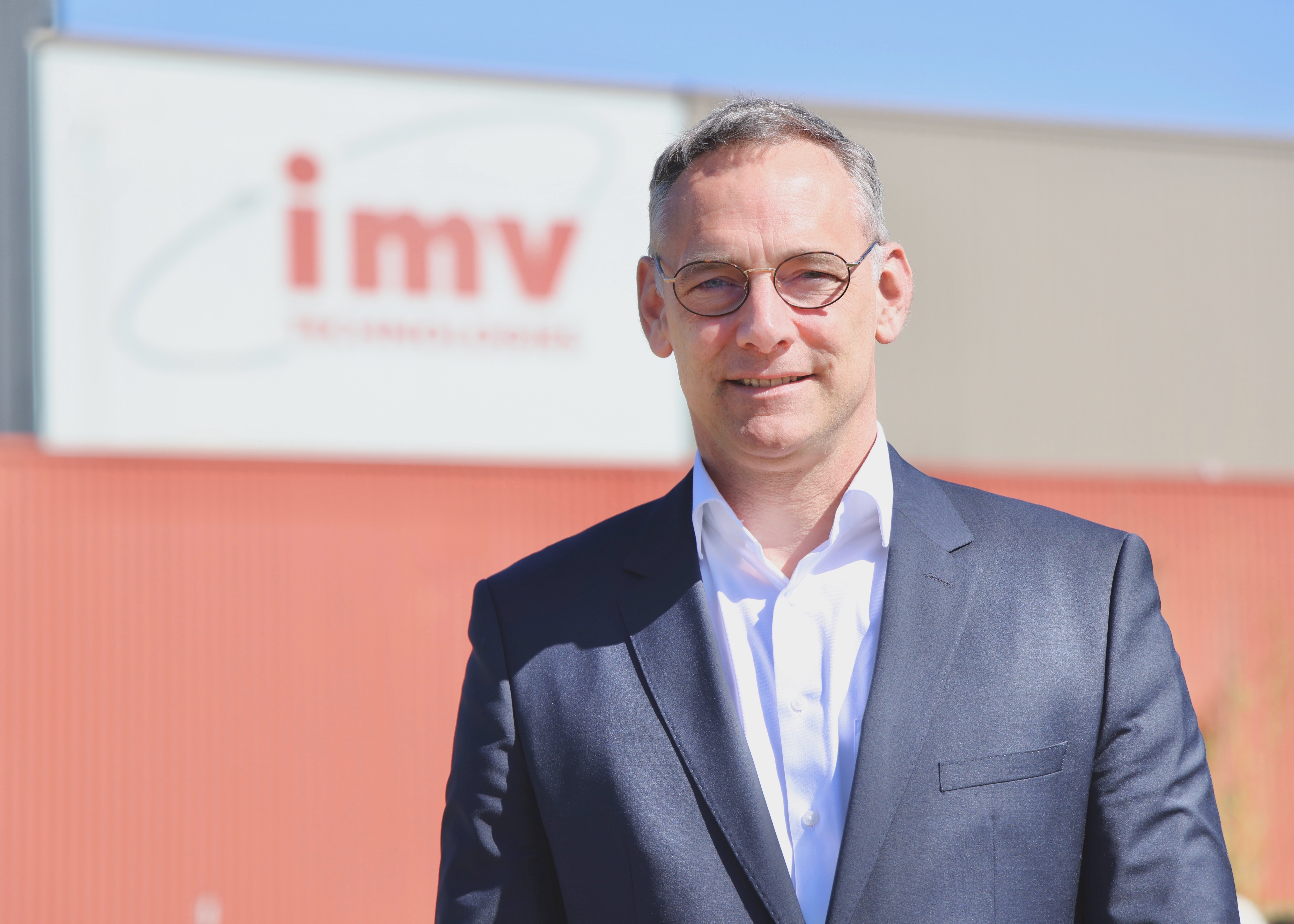 Mudança na liderança do Grupo IMV Technologies: Oliver Kohlhaas sucede Alain de Lambilly como CEO